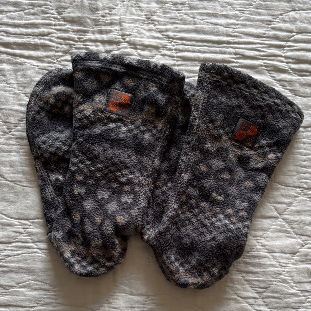 Acorn Fleece Slipper Socks